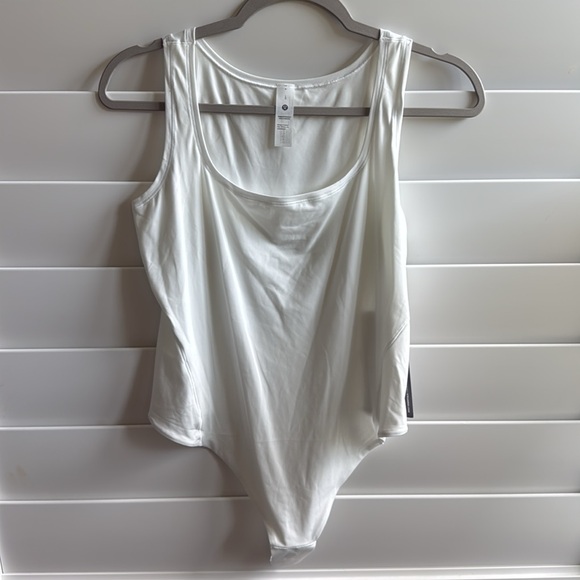 Wundermost Ultra-Soft Nulu Square-Neck Sleeveless Bodysuit - Picture 6 of 8